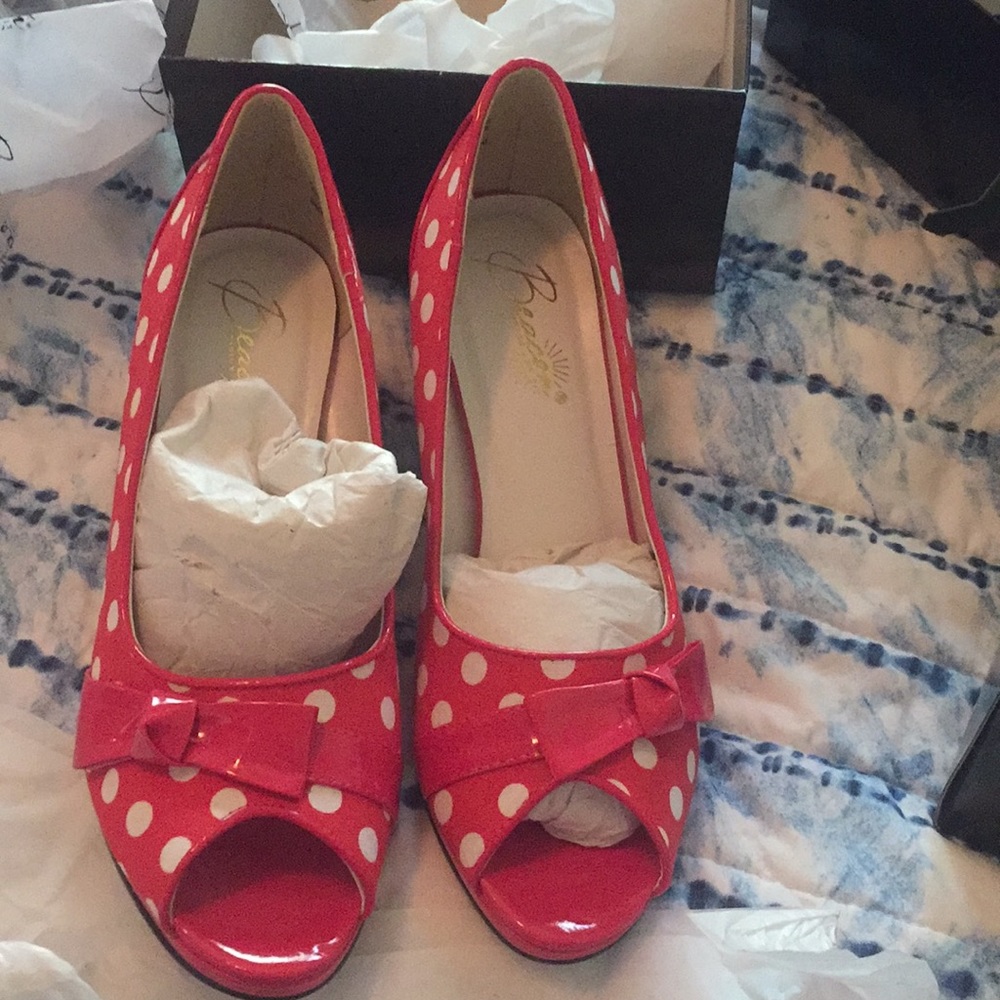 Shoes/never worn